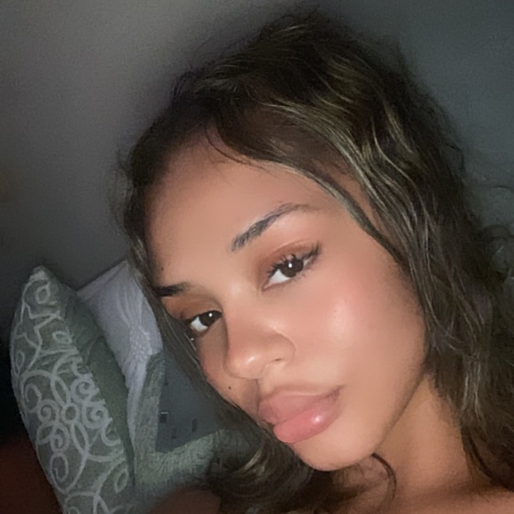 Meet your Posher, Jalyn - Picture 1 of 1